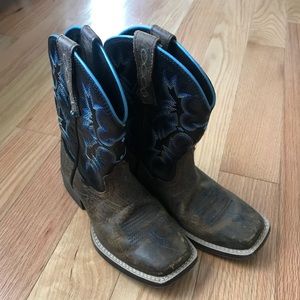 Authentic Ariat kids cowboy boots